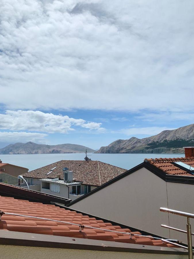 Apartments Happy Stay Center Baska Exterior foto