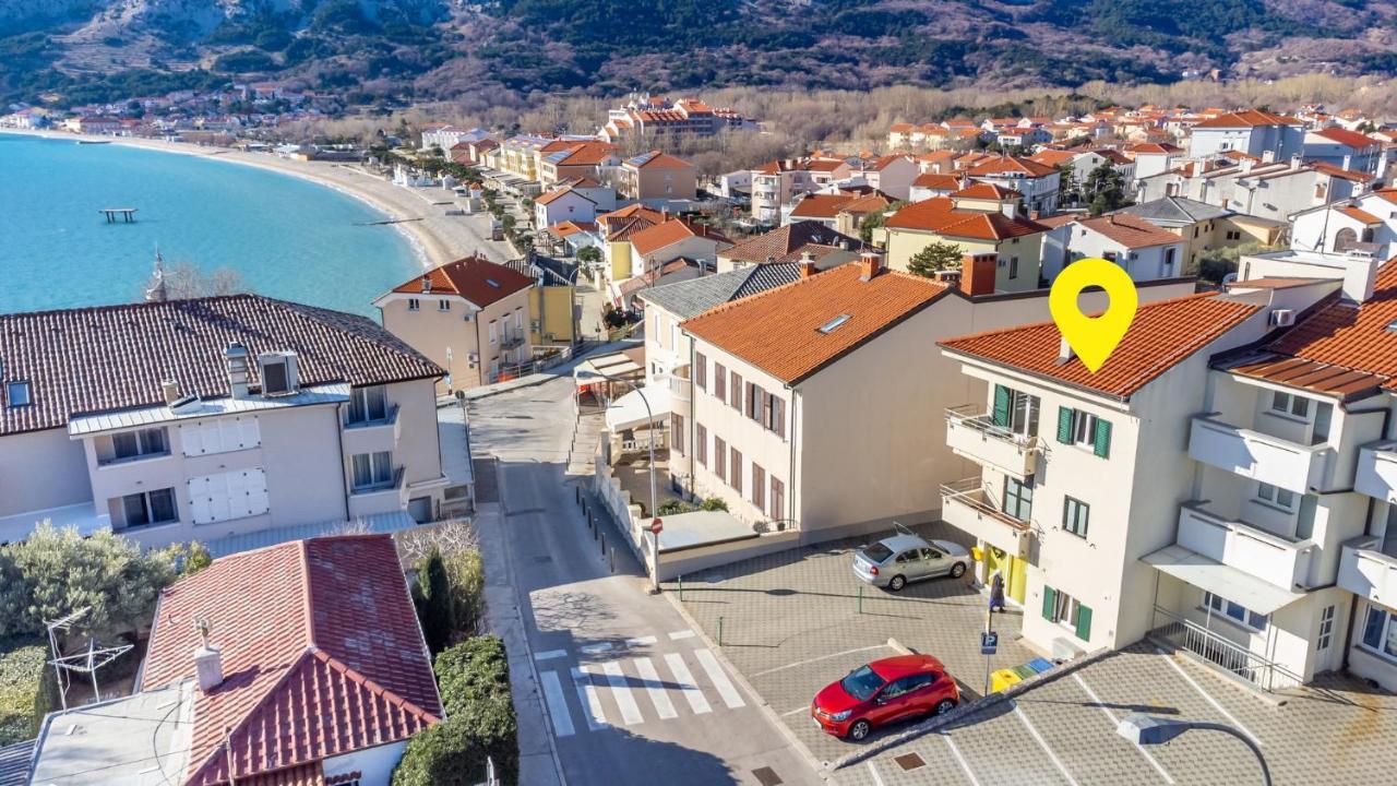 Apartments Happy Stay Center Baska Exterior foto